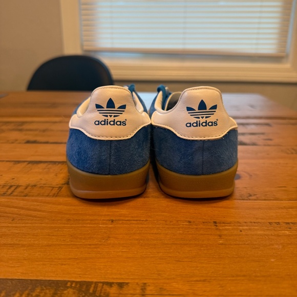 Adidas Gazelle Indoor ‘Blue Bird Gum’ sneakers - Picture 3 of 4